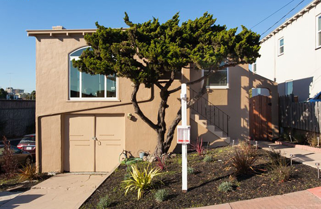 This sweet home is just blocks to the El Cerrito Plaza shops, BART, parks and schools. Its many features include a sunny, fenced rear yard, tons of storage, hardwood floors, updated kitchen & bath, dual paned windows, fireplace & much more. Sold $417,000.